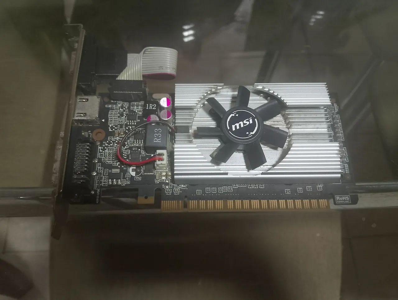 Placa de vídeo MSI g210 1GB