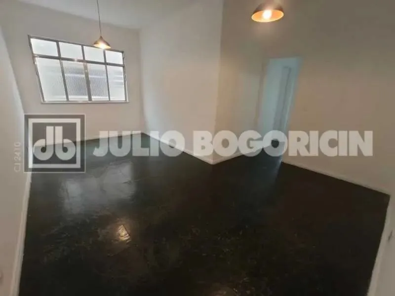 Ilha do Governador - Tauá - Apartamento - 2 Quartos - dependências - Elevador - Vaga de Ga