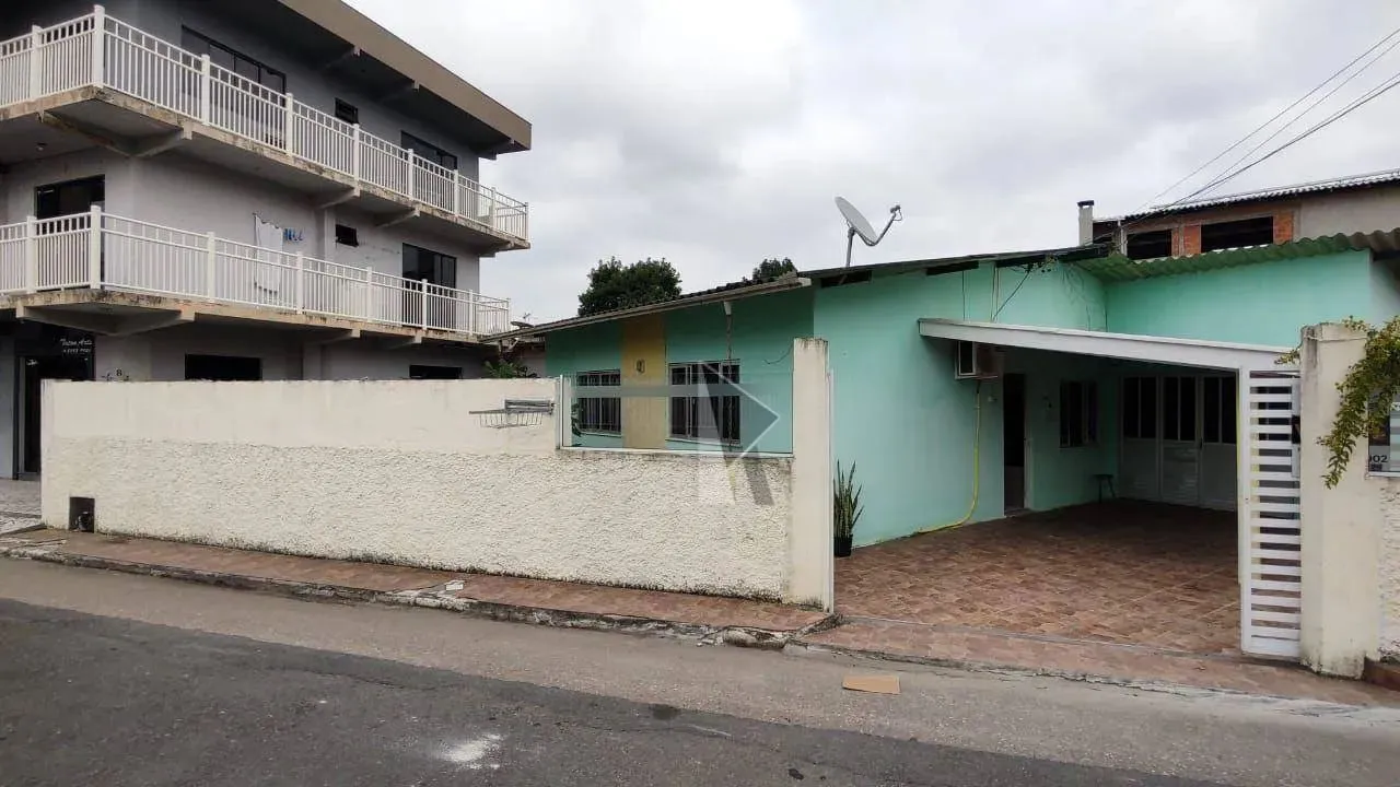 Casa com 3 dormitórios à venda, 110 m² por R$ 780.000,00 - São Pedro - Navegantes/SC