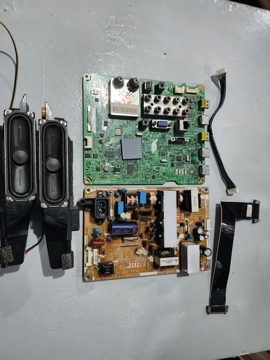 Placas da tv Samsung, LN32D550K1G,funcionando  - Foto 6