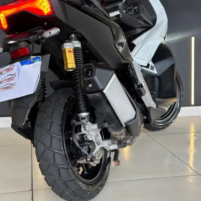 Honda ADV 150 15.000KMs 2021 - Foto 4