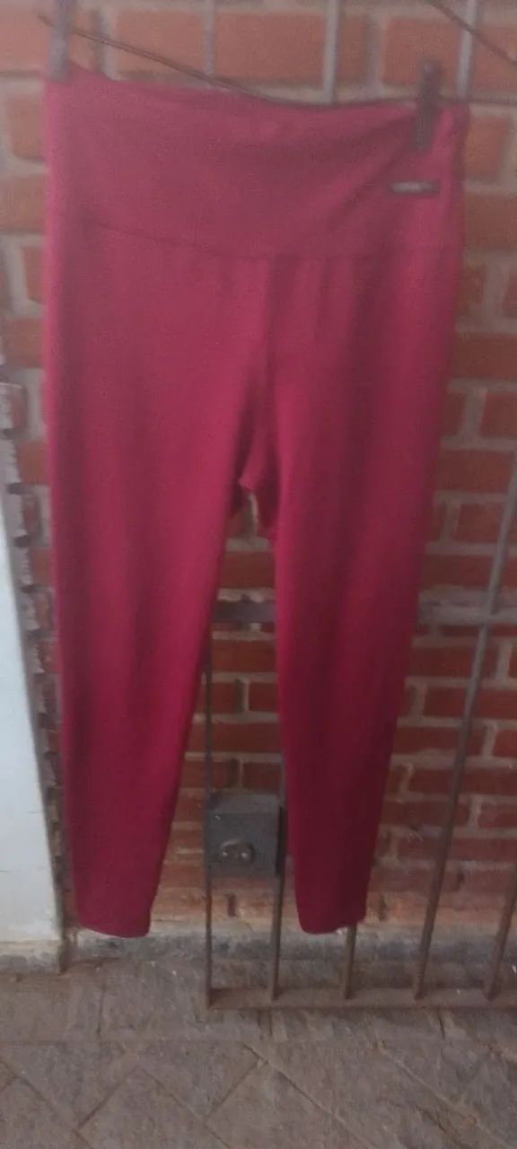 Calça Legging Vermelha - Foto 2