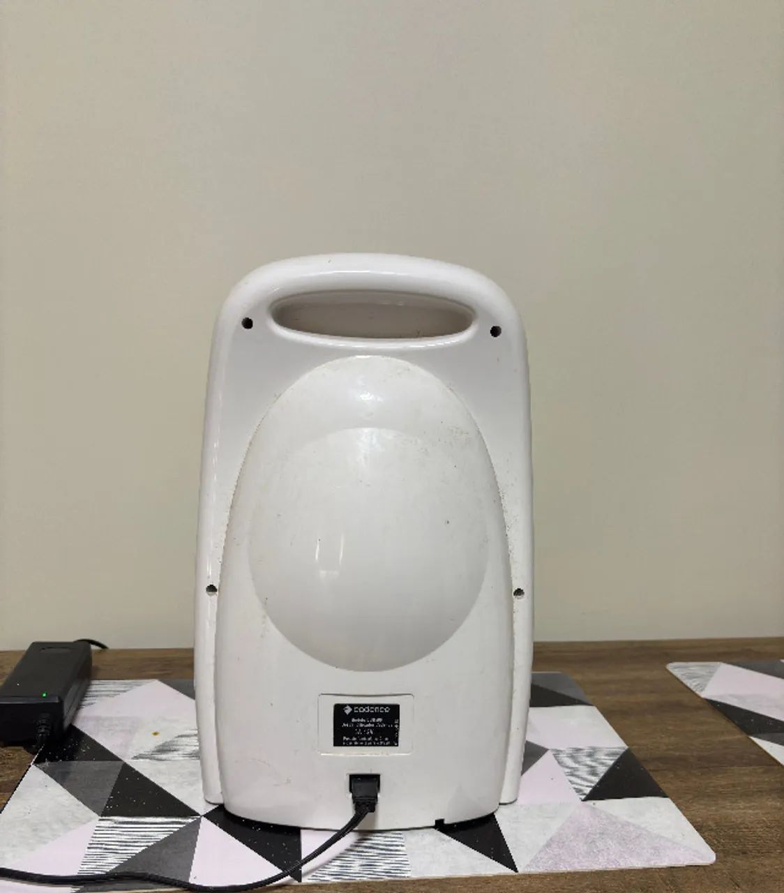 Desumidificador Elétrico Cadence Luxor Branco 110v/220v (2 LITROS) - Foto 4