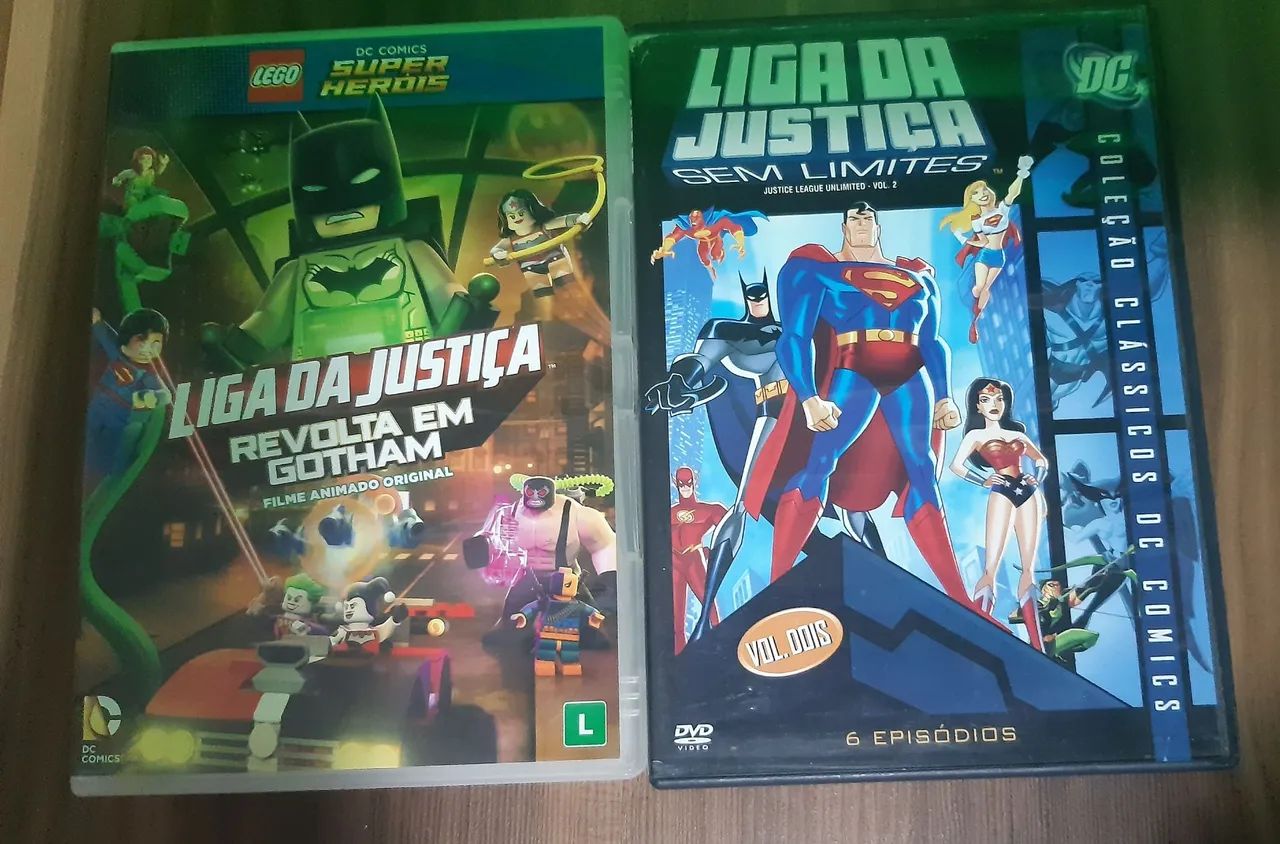 DVDs Liga da Justiça e Lego DC Super Heróis