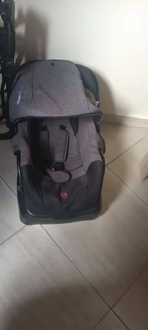Poltrona para Bebê - Bebê Conforto -  Marca Chicco - Foto 2