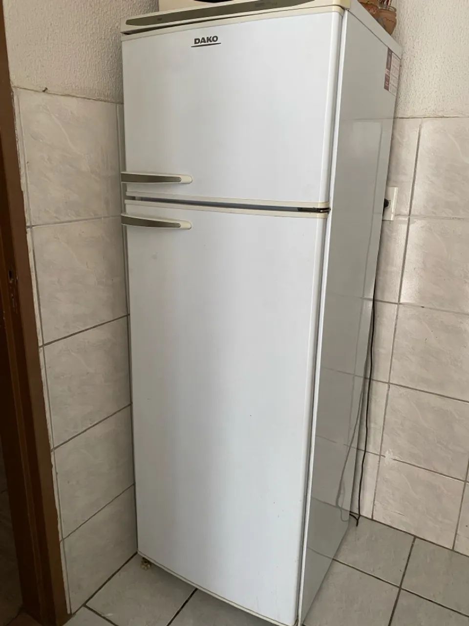 Geladeira DAKO duplex BARATO