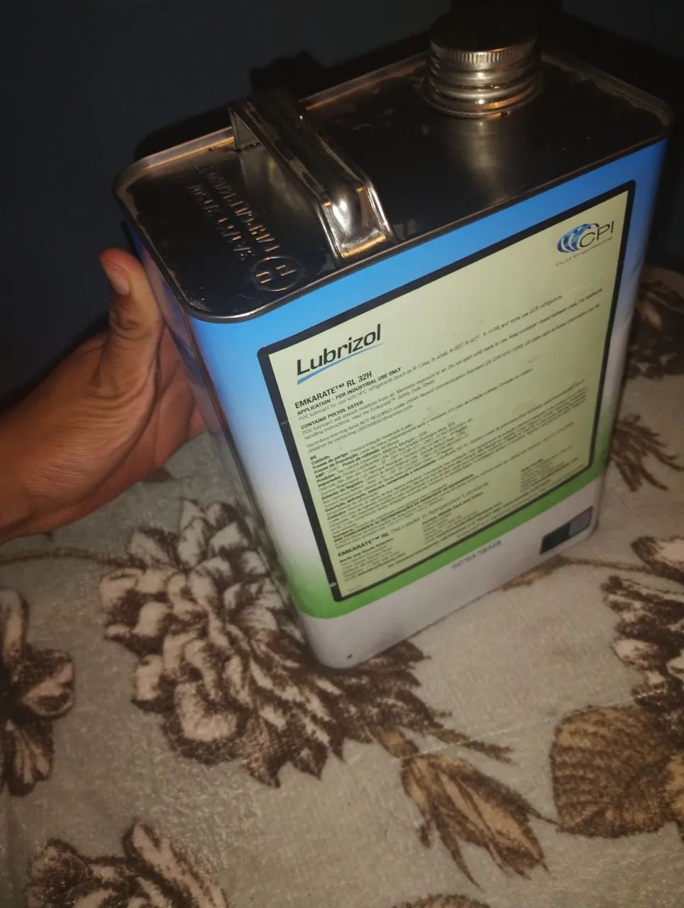 Lubrificante Emkarate RL 32H - 1 Galão (3,785L) | Óleo Sintético para Refrigeração - Foto 2