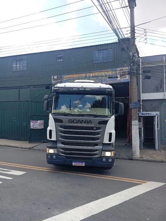 Scania R440 6x4 2013 automático impecável - Foto 3