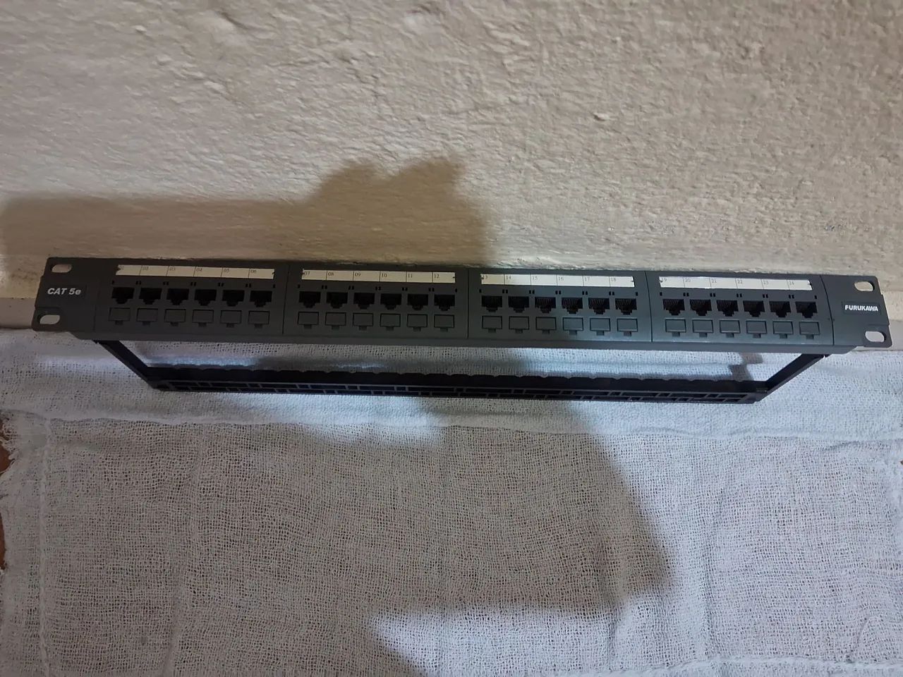 PATCH PANEL CAT5E FURUKAWA ÓTIMO ESTADO!
