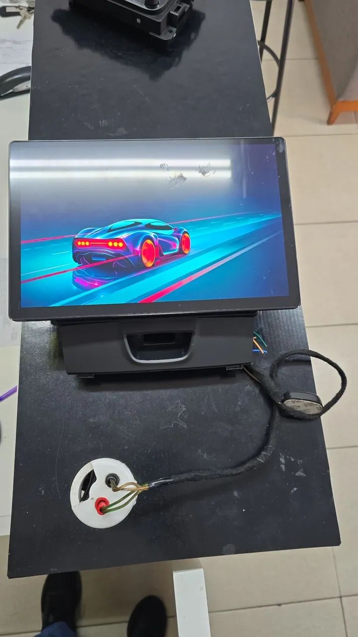 Central Multimídia 13 polegadas 4/64 GB com Tela Touchscreen