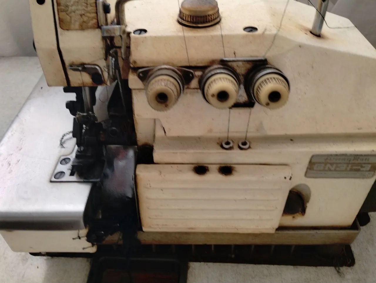 Máquina de costura  - Foto 5