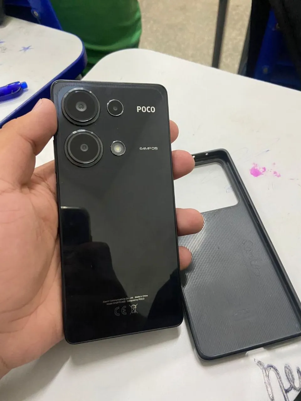 VENDE - SE POCO M6 PRO (4 MESES DE USO)