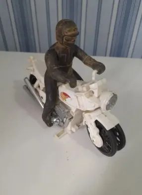 Moto Glasslite bate e volta