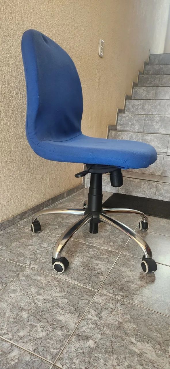 Cadeira escritório giratoria  Diretor 