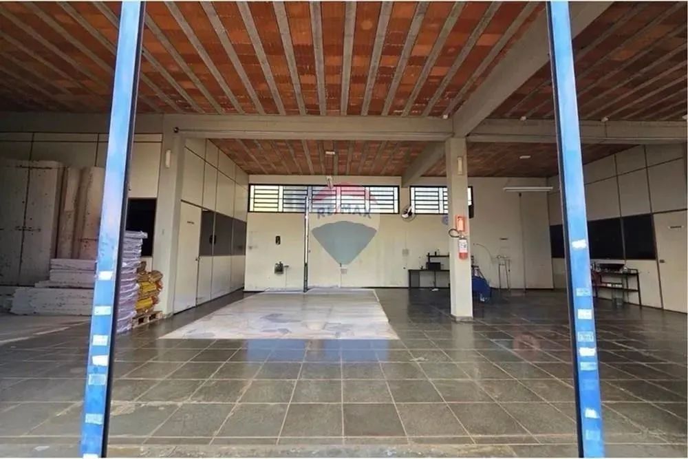 Amplo Imóvel Comercial com Excelente Localização no Jardim Palma Travassos  Ideal para Sho - Foto 8