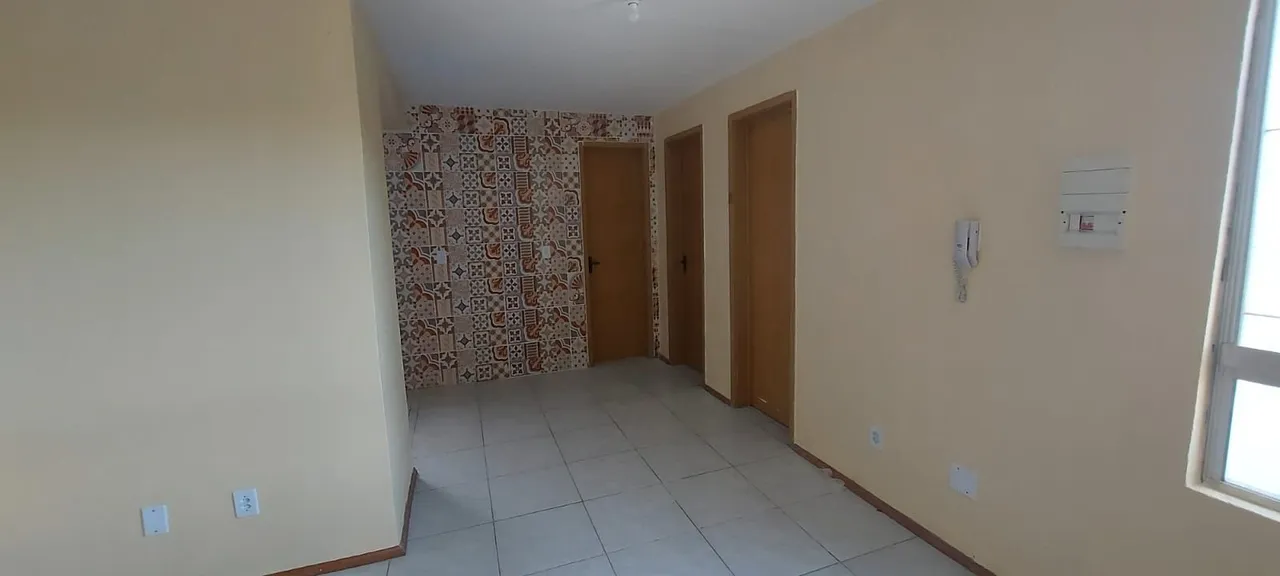 Apartamento a Venda 2 Quartos, com 48m2, Estacionamento Bairro São José / Partenon