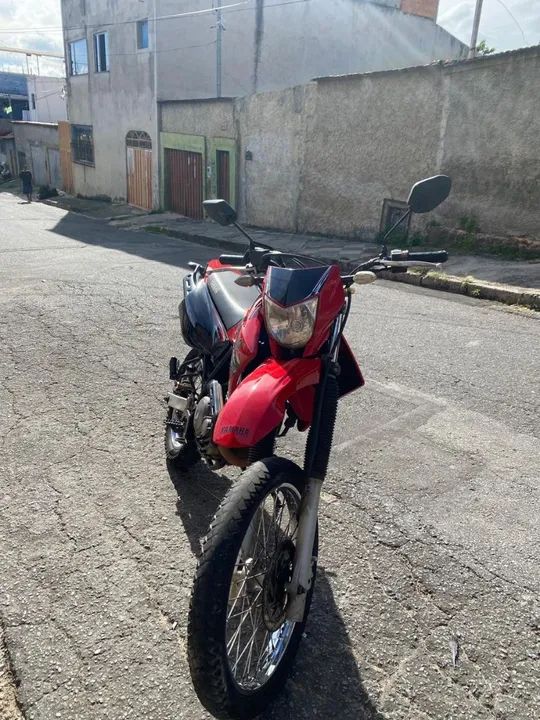 Yamaha Lander 250 Vermelha - Impecável!