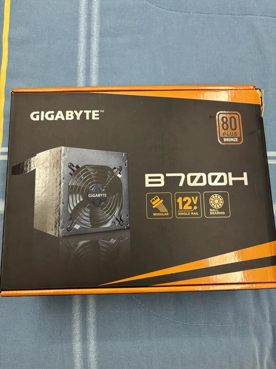 Fonte Gigabyte B700H Semi Modular, 80 Plus Bronze