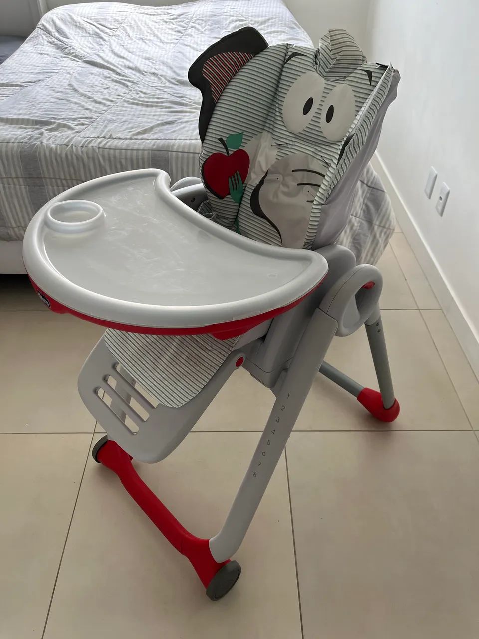 Cadeira/ Mesa de Refeição para Bebês - Foto 2
