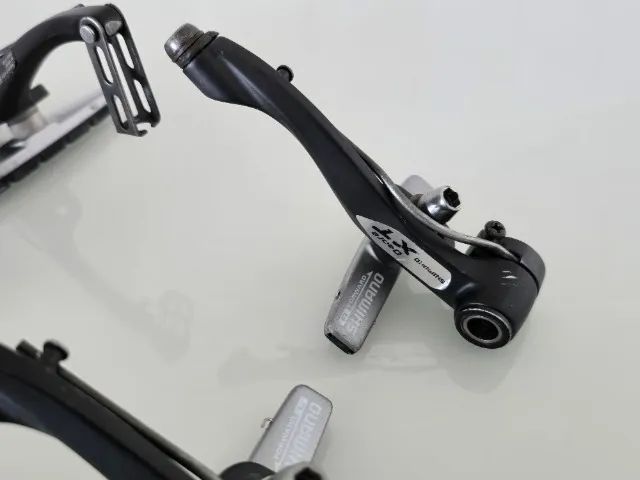 Trocador Shimano XT ST-M770 e Conjunto de vbreaks XT M-780