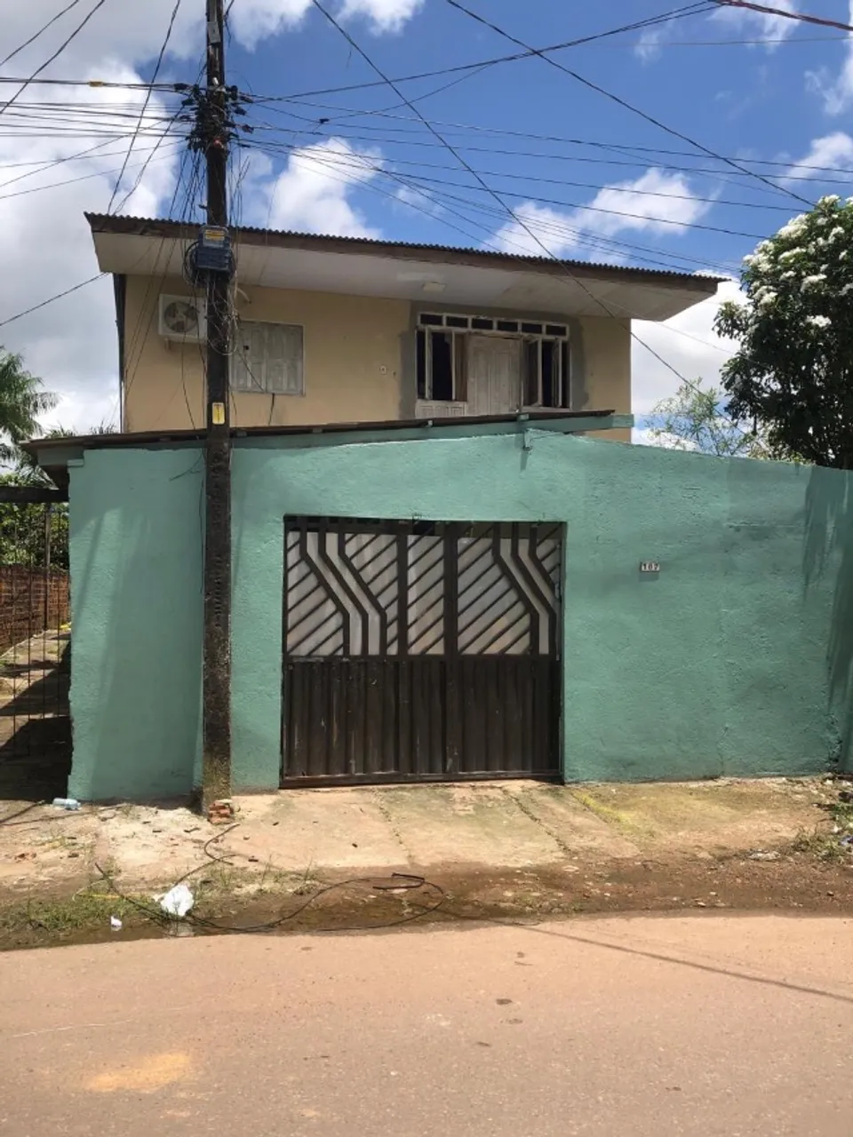 Vendo casa com 4 apartamentos-Santana