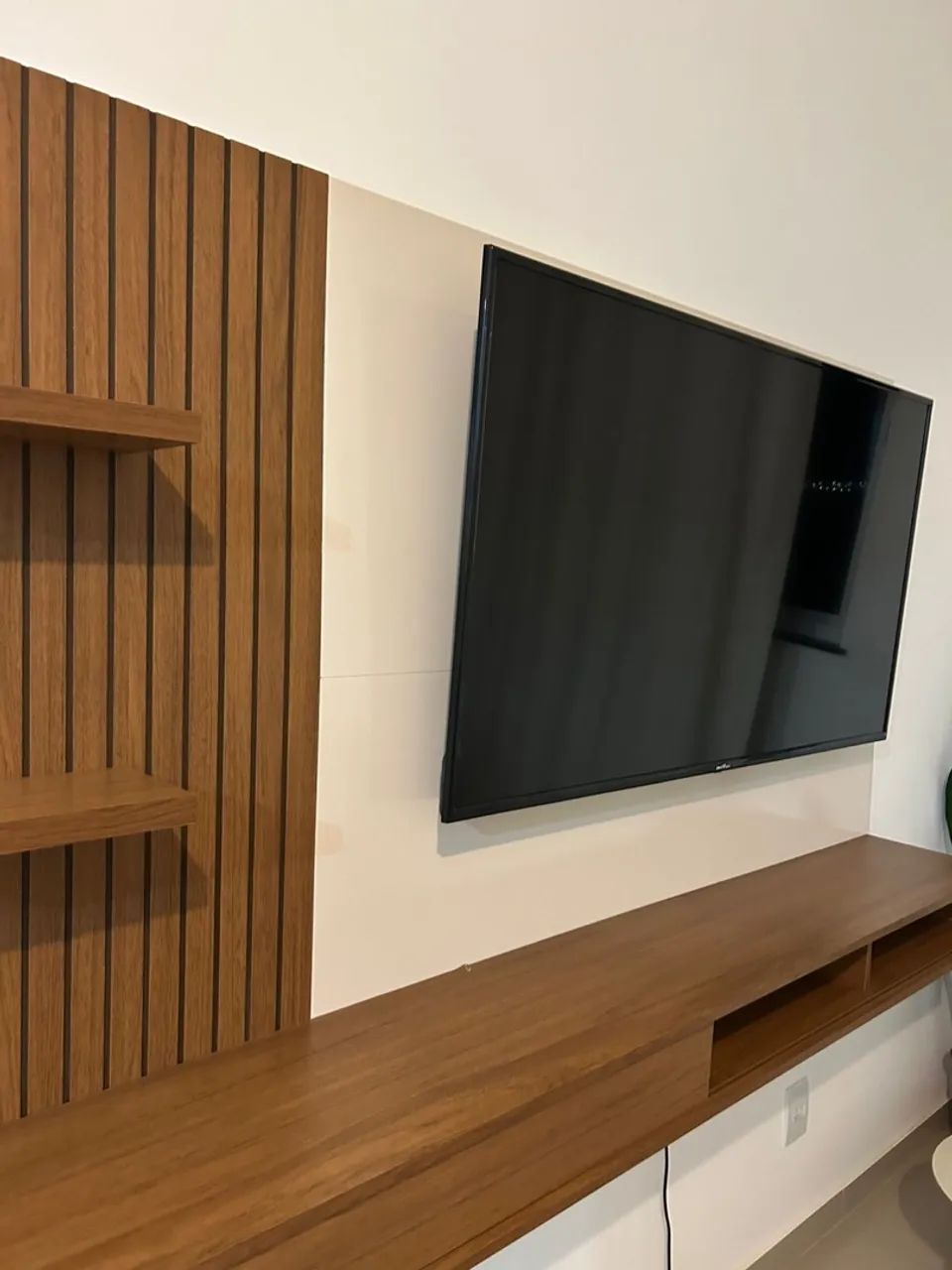 TV 55 polegadas Britânia com suporte moderno - Foto 2