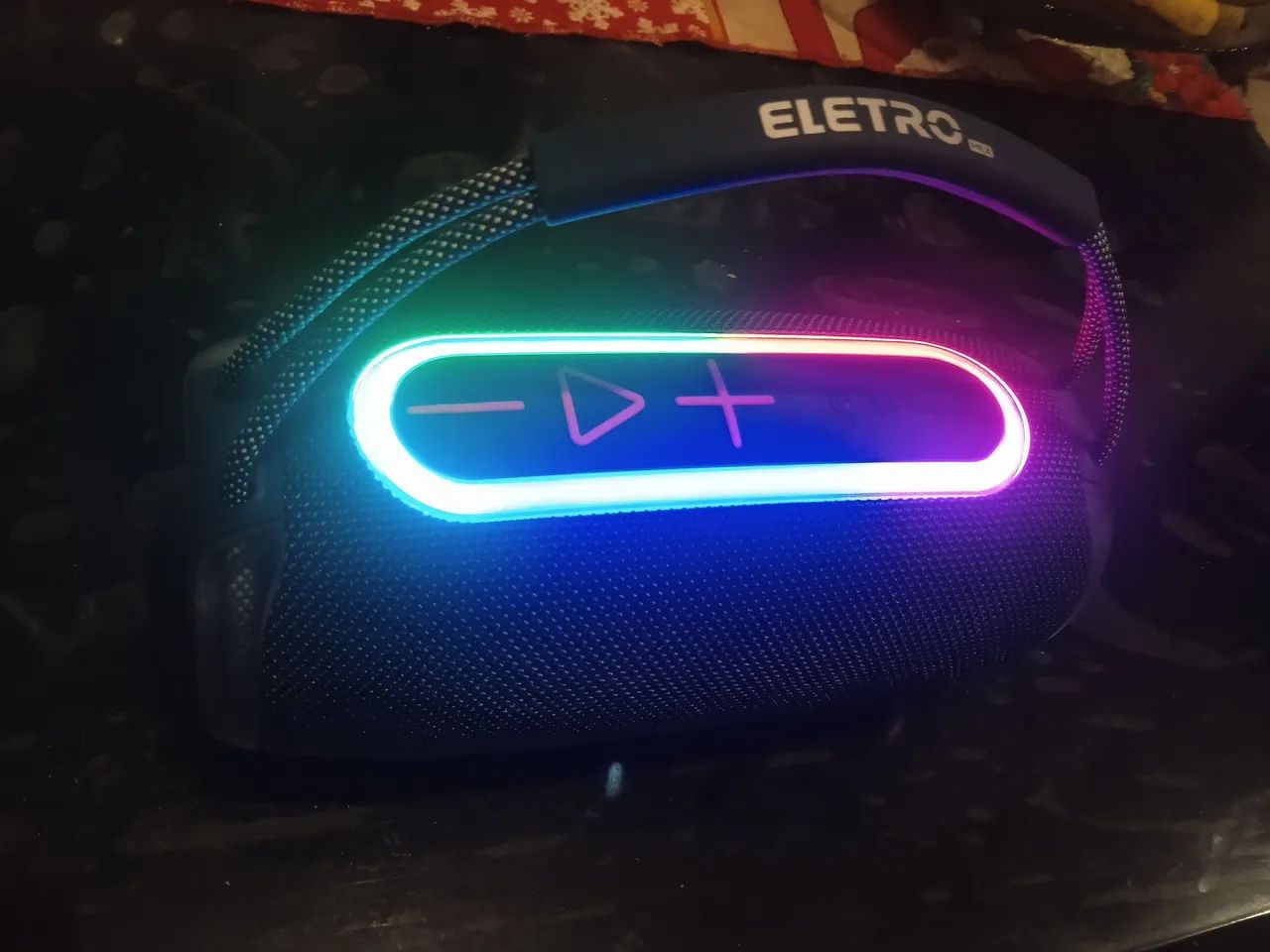 Caixa de Som ELETRO com LED e Bluetooth e a prova dágua original com nota fiscal 