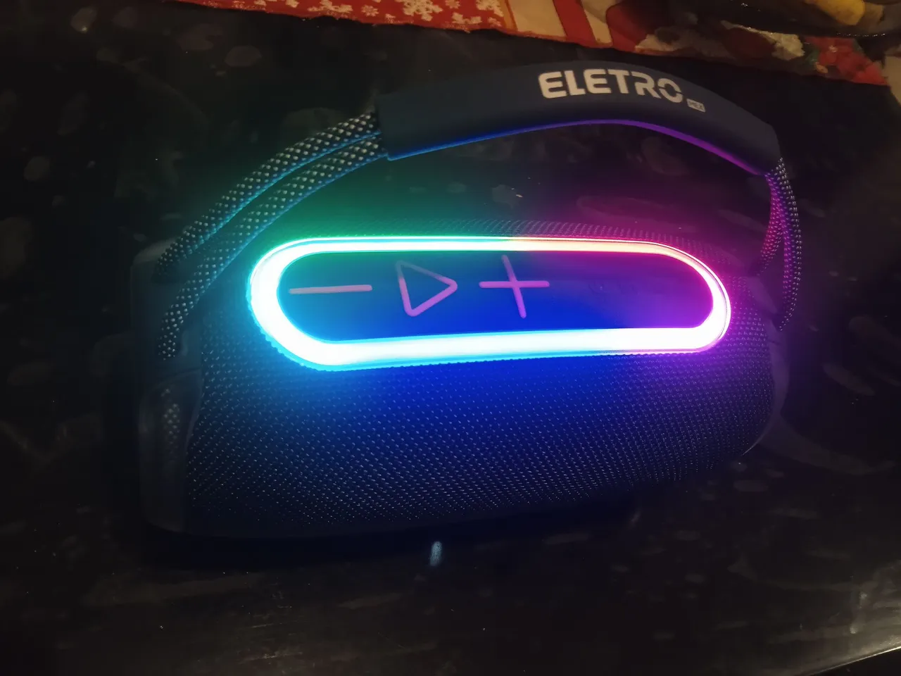 Caixa de Som ELETRO com LED e Bluetooth e a prova dágua original com nota fiscal