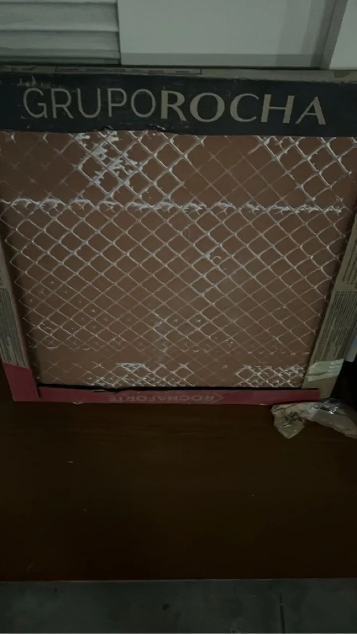 Porcelanatos novos e na caixa 3 peças bem grandes 