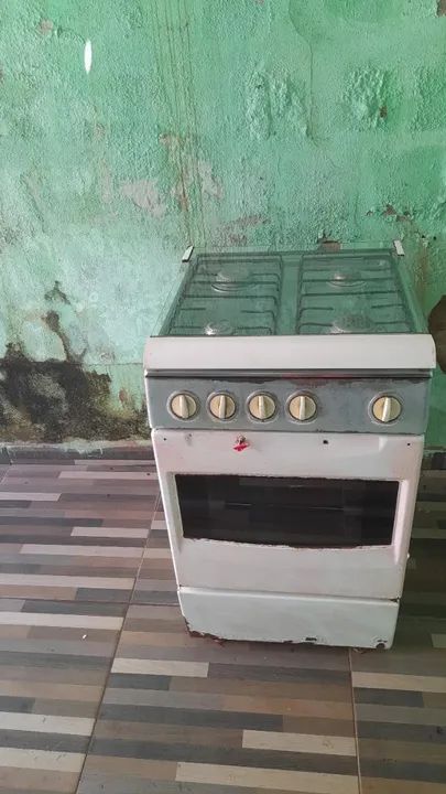 Fogão a Gás 4 Bocas Usado - Foto 2