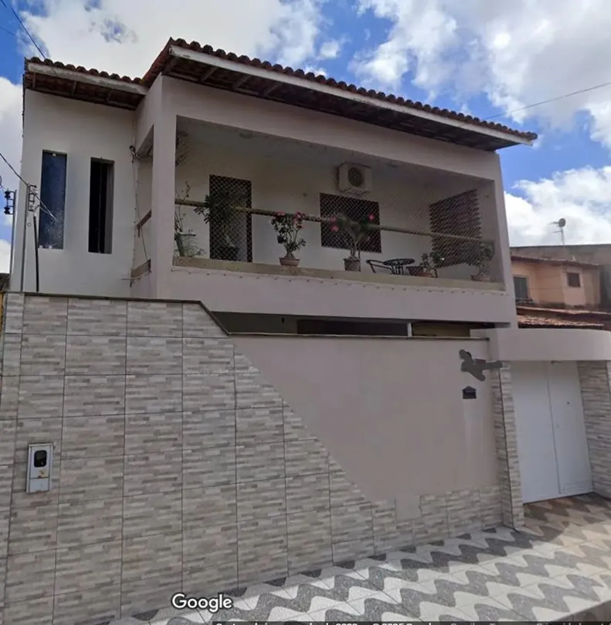Alugo casa semi mobiliada no Cohatrac 5