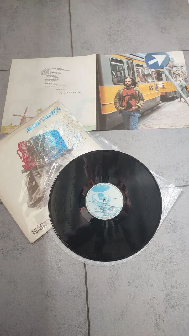 Vinil de Alceu Valença - Mágico  - Foto 4