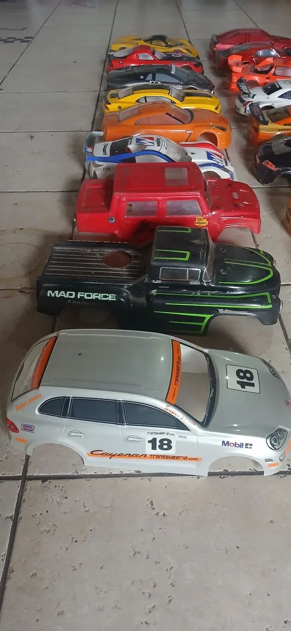 Bolhas para automodelo a partir de 150,00 cada . Consulte valores de cada - Foto 6