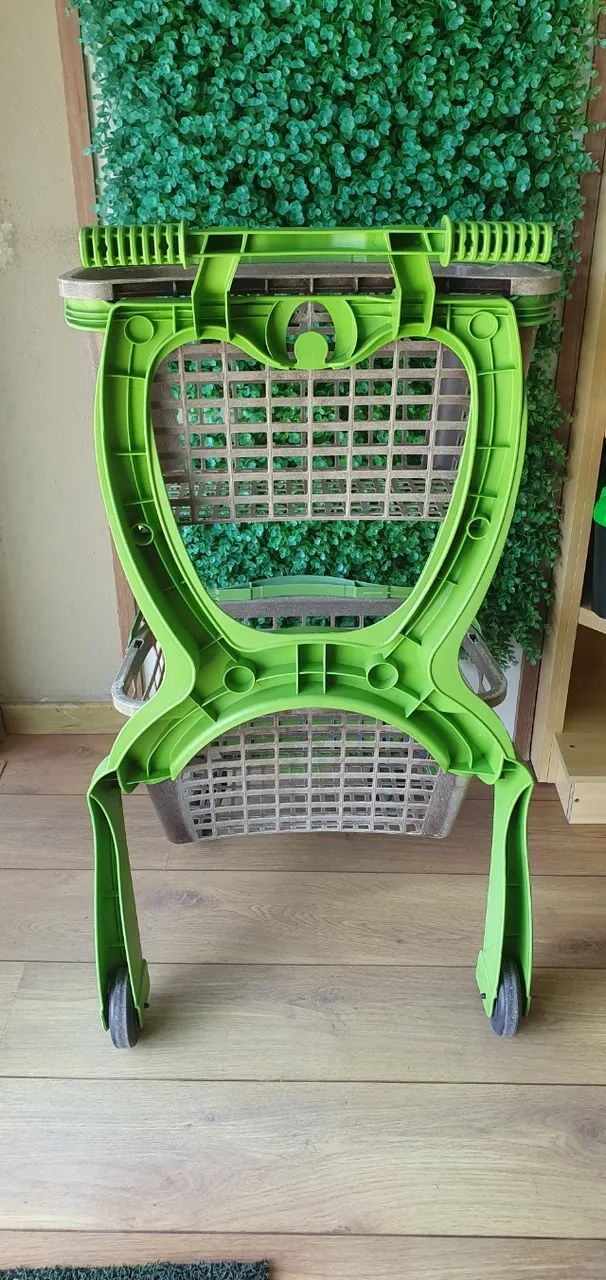 CONJUNTO COM 02 CARRINHOS DE SUPERMERCADO COM 2 CESTOS EM CADA - 25L - MARCA SIRIS - Foto 3