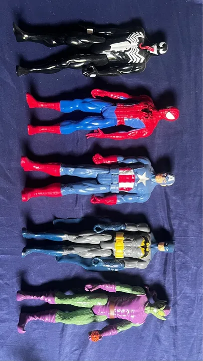 Bonecos de Super Heróis