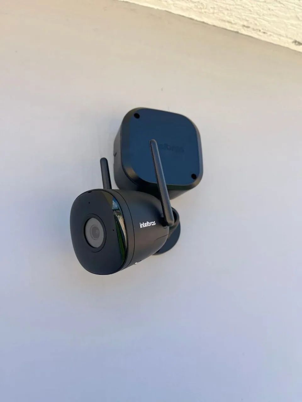 Instalação câmeras de segurança, alarme, cerca eletrica, interfone. - Foto 5