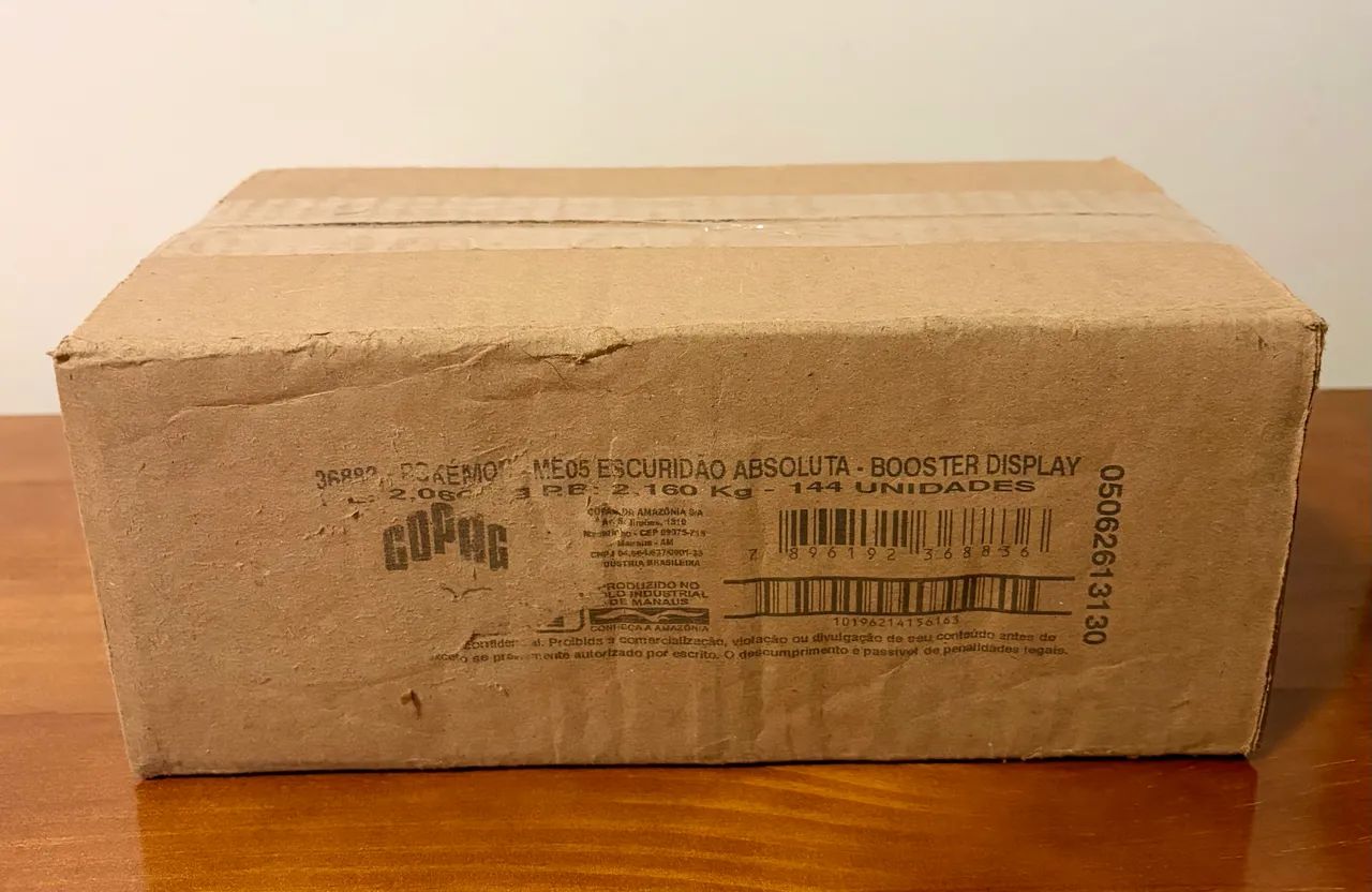 Case lacrada booster box Pokémon Escuridão Absoluta (144 boosters)