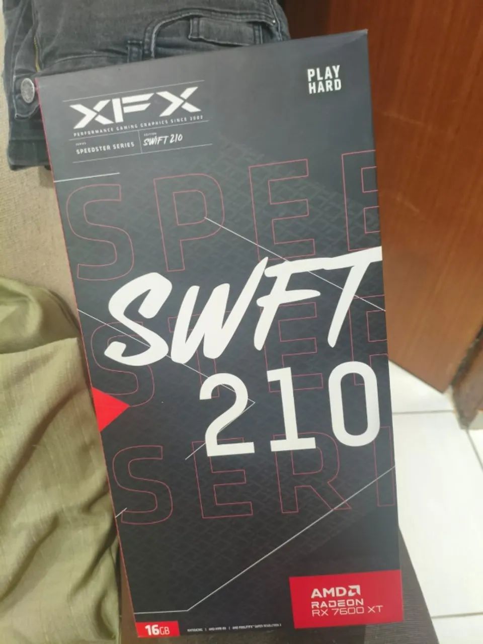 RX 7600 XT