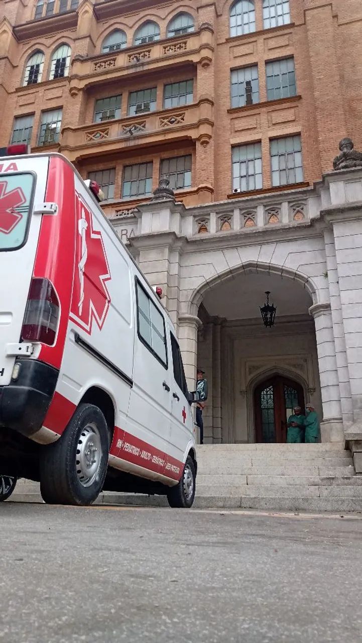 Ambulância Básica/ UTI 24h - Foto 3