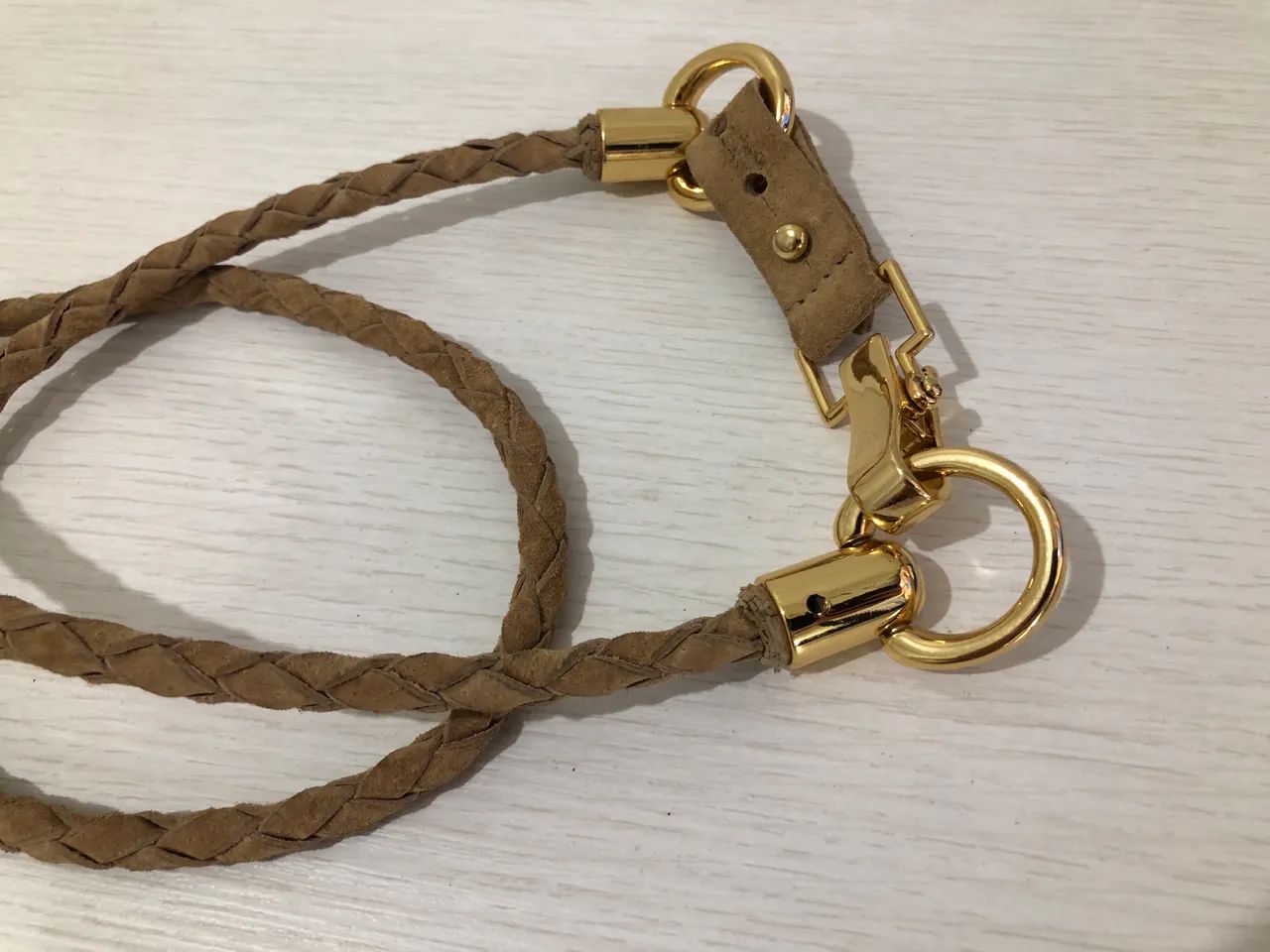 Cinto Bege com detalhe dourado da M Officer em perfeito estado - Tamanho 85 - Foto 4