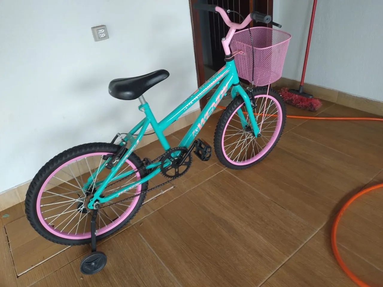 BICICLETA INFANTIL ARO20 - Foto 4