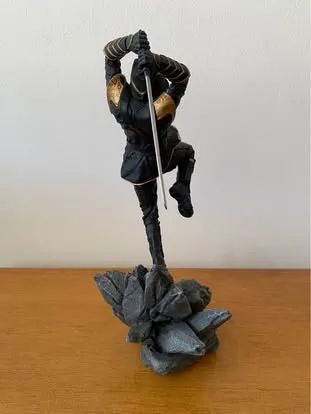 Action Figure Ronin - Iron Studios (Marvel) - 1/10 - Endgame - Foto 3