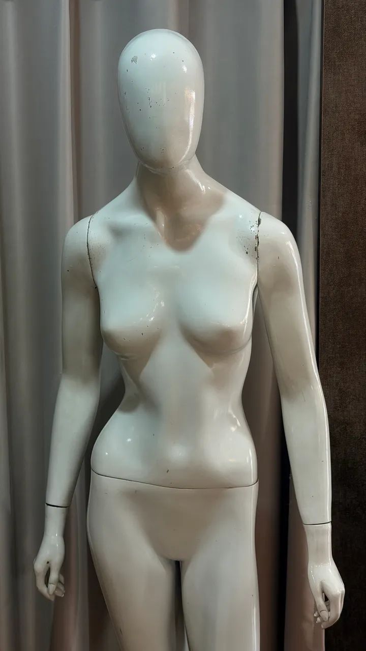 Manequim feminino  - Foto 4