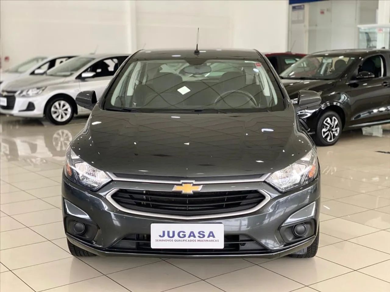 Chevrolet Onix Hatch LT 1.4 8V Flex Mec. 4P 2017 - Foto 2