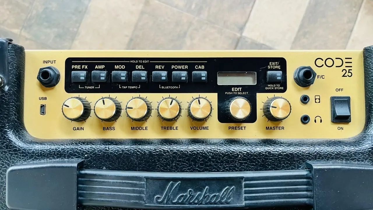 Amplificador Marshall code 25 - Foto 2
