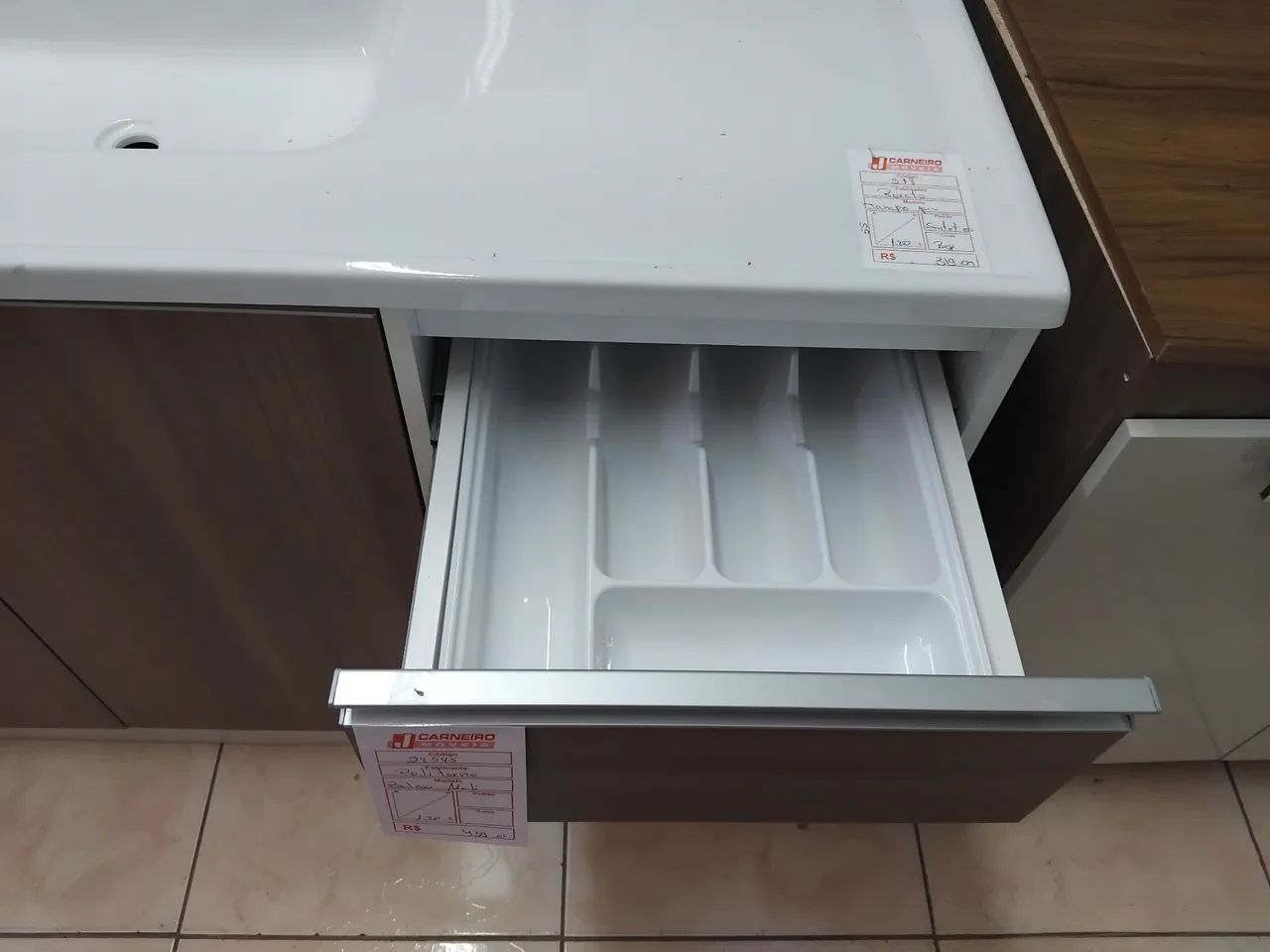 Balcão  com tampo em inox  - Foto 2