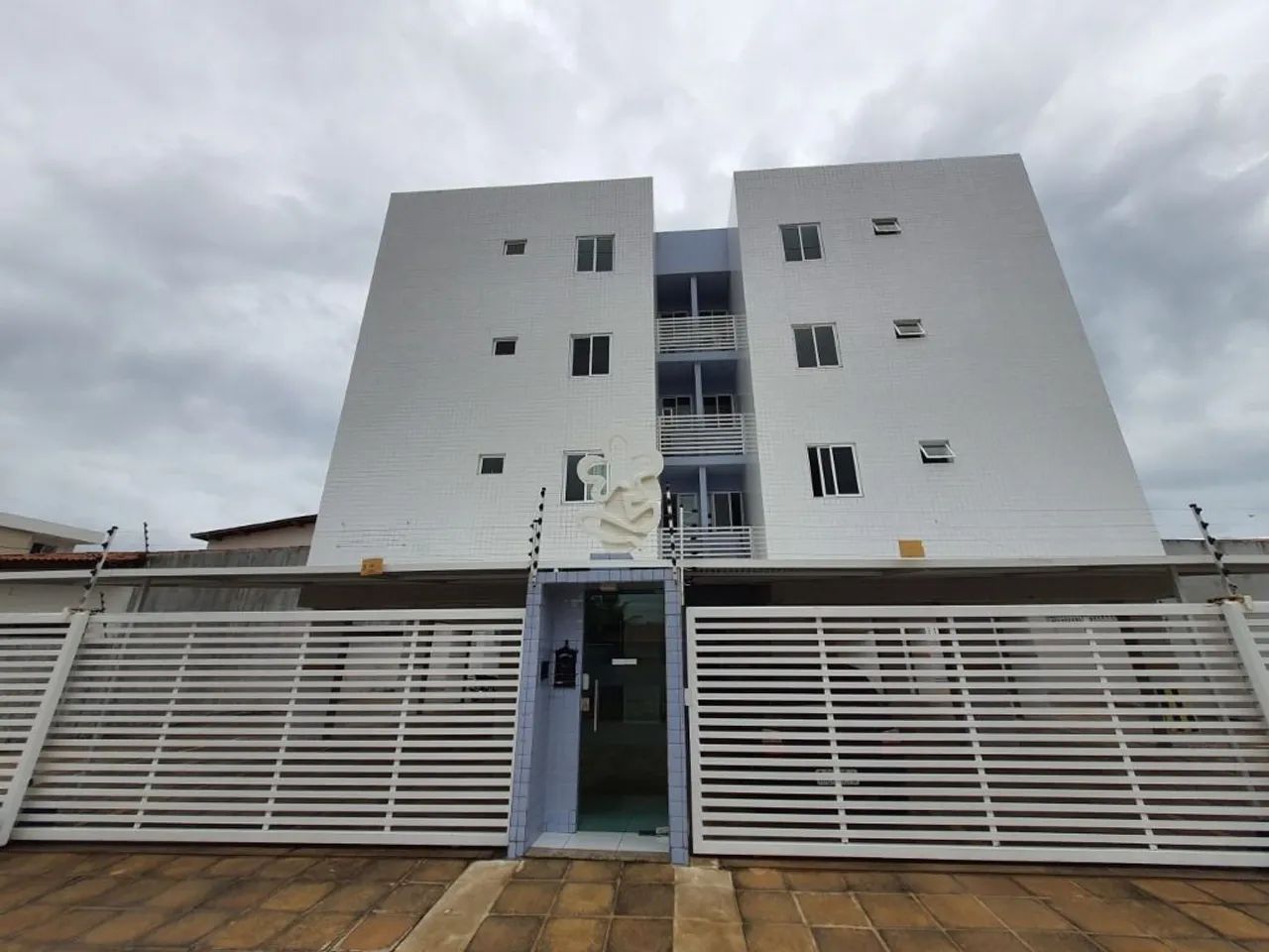 Apartamento 68 m² no Bessa com 2 quartos, suíte, varanda, 2 vagas e excelente localização  - Foto 5