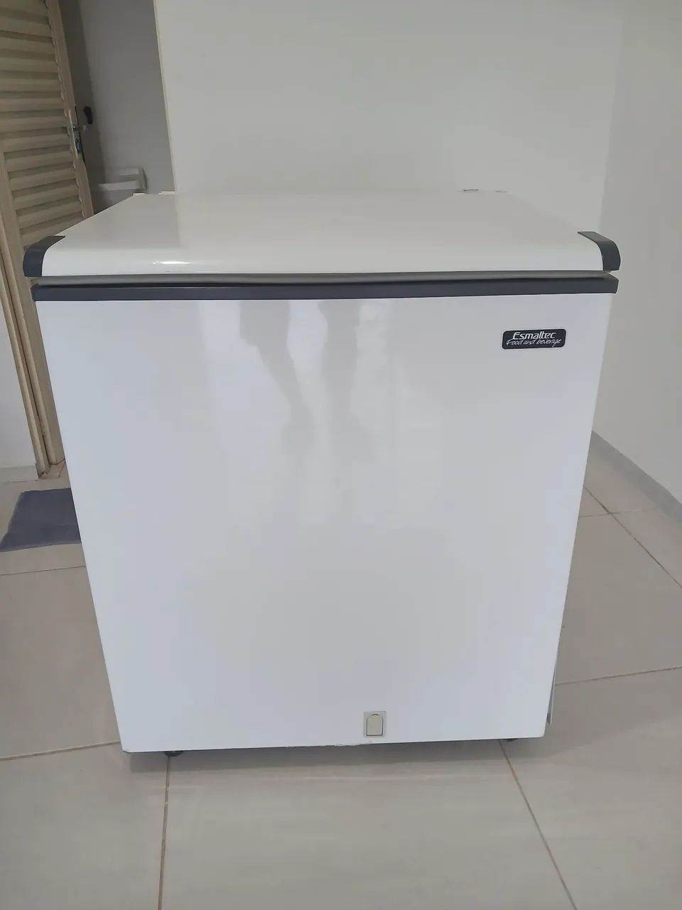 Frezer Esmaltec