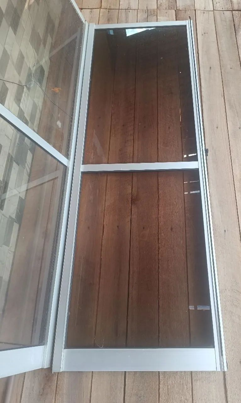 Porta de correr em esquadria de alumínio  - Foto 5