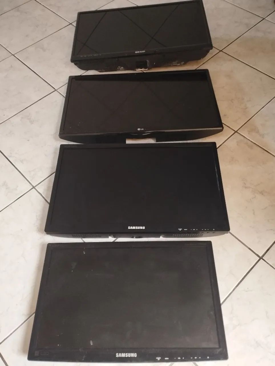 3 Monitor sendo 2 - 24" e 1 - 19" - Foto 3